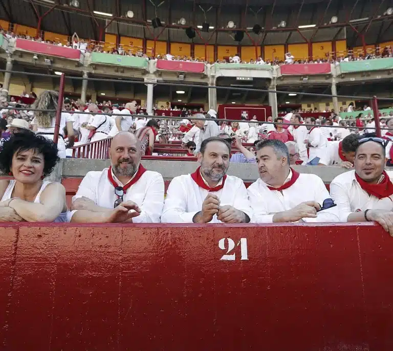 Cuando Santos Cerdán medió con el Partido Cannábico para aprobar una ley de consumo de CBD en Navarra