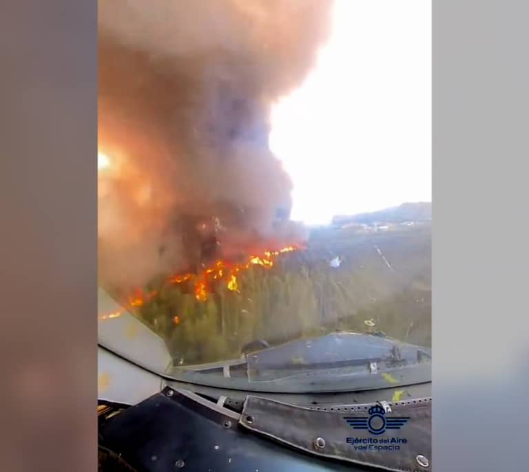 Así actuaron en el incendio de Méntrida los 'corsarios' del Ejército del Aire