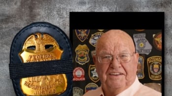 Un caso de violencia policial amenaza la memoria del sheriff más longevo de EEUU