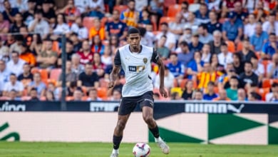 Valencia y Arsenal acercan posturas por fichaje de Cristhian Mosquera