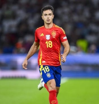 Martín Zubimendi ficha por cinco temporadas con el Arsenal FC hasta el [...]