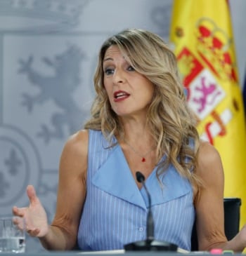 Yolanda Díaz aplaza la reducción de la jornada laboral por el bloqueo [...]