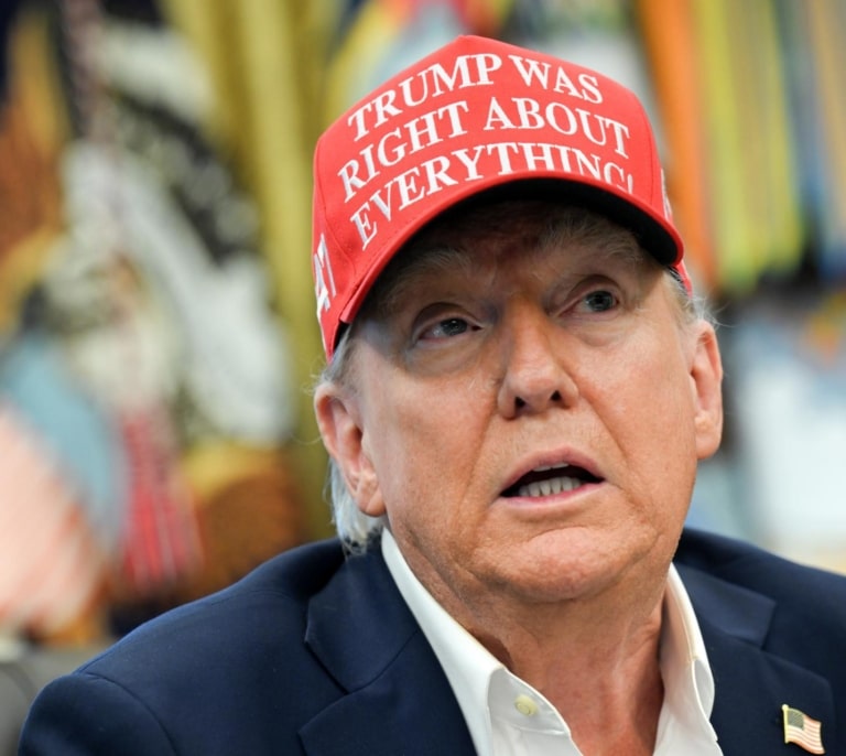 Trump se aparta del capitalismo con la entrada de EEUU en empresas privadas: "Si apoyas el socialismo, es tu tipo"