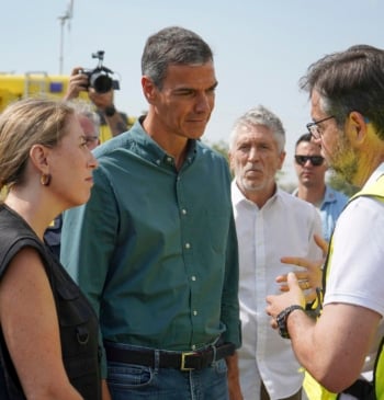 Pedro Sánchez insiste en la unidad de los partidos frente a la [...]