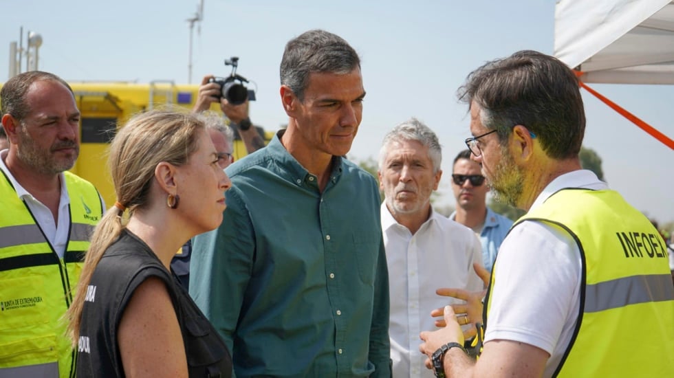 Pedro Sánchez insiste en la unidad de los partidos frente a la "emergencia climática"