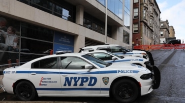 Un adolescente abre fuego y hiere al menos a tres personas en Times Square