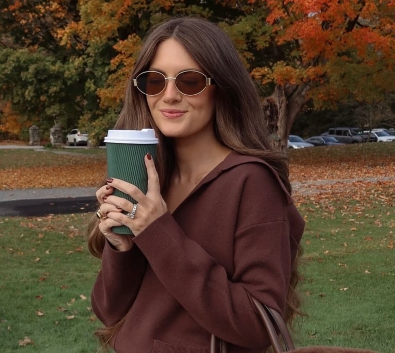 Cafés especiados y chicas blancas cristianas: el otoño ha llegado a TikTok