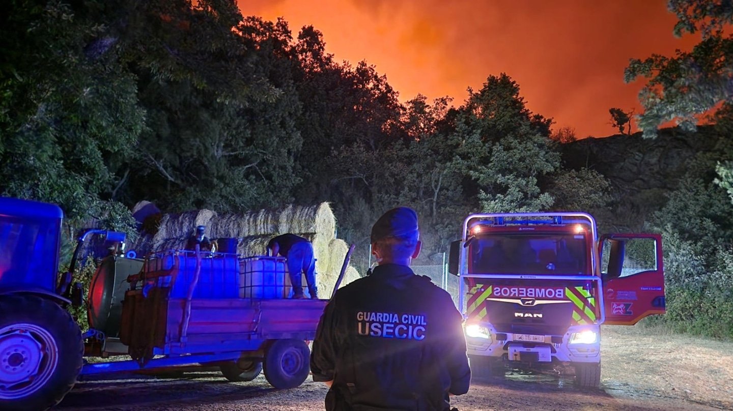 La Guardia Civil emplea drones para inspeccionar los incendios y detectar nuevos focos