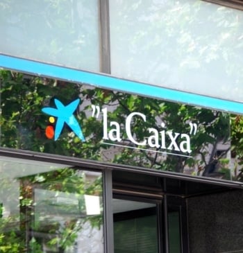 La IA generativa revoluciona la atención al cliente en grandes empresas de [...]