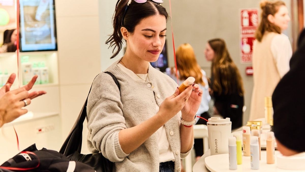 ISDIN es la marca dermatológica más recomendada por los consumidores en España en 2025, según YouGov