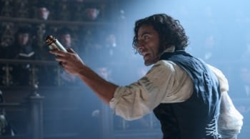Fotograma de la película Frankenstein, de Guillermo del Toro para Netflix