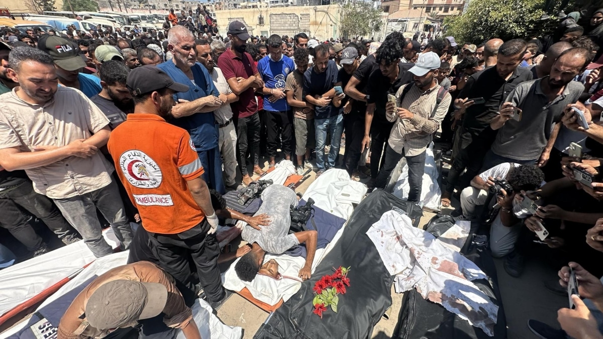 Un doble ataque israelí contra un hospital en Gaza mata a 20 personas, entre ellas, 5 periodistas