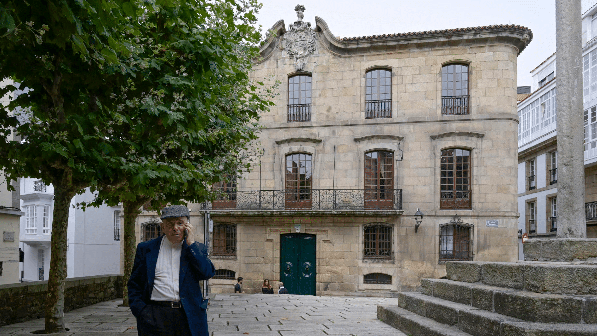La Casa Cornide en La Coruña, este lunes.