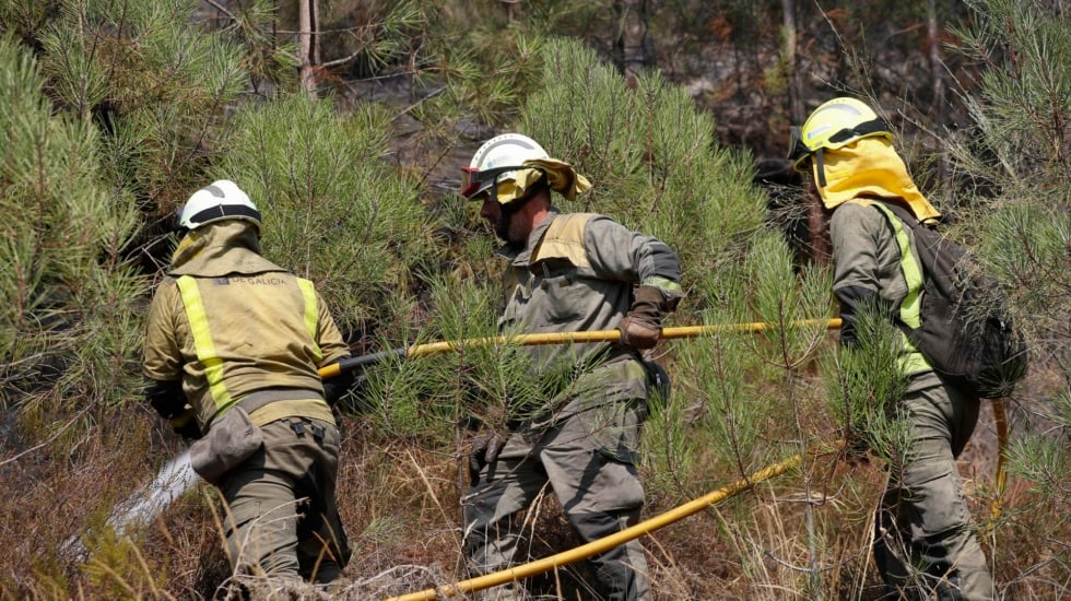 Castilla y León adjudicó 24 millones a la empresa que reclutaba bomberos sin experiencia