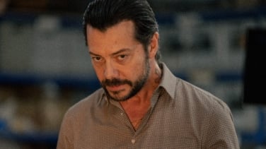 Carmen Mola cava 'Dos tumbas' en Netflix: no podrán dejar de ver la nueva serie de los guionistas de 'La novia gitana' y 'La caza'