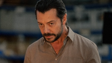 Carmen Mola cava 'Dos tumbas' en Netflix: no podrán dejar de ver la nueva serie de los guionistas de 'La novia gitana' y 'La caza'