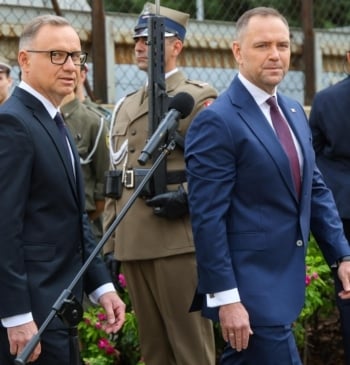 Populistas y liberales en su batalla final en Polonia: arranca Nawrocki como [...]