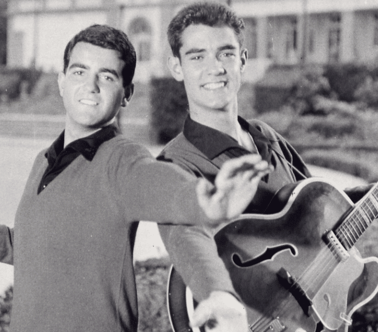 Cuando el Dúo Dinámico 'mató' a la copla: "Con ellos comenzó el pop español"