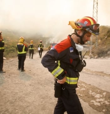Desciende a nivel de gravedad 1 el incendio de Porto en Zamora