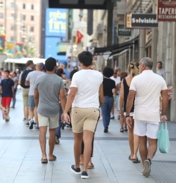 La inmigración lleva a España a un nuevo máximo de población, con [...]