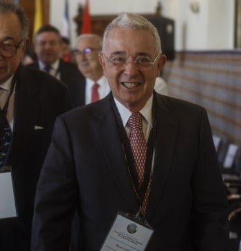 El expresidente de Colombia Álvaro Uribe, condenado a 12 años de prisión [...]