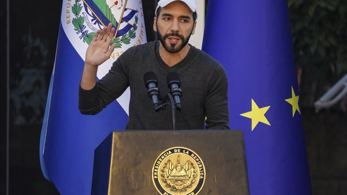 Bukele cambia la Constitución para poder ser reelegido indefinidamente en El Salvador