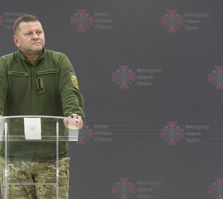 De general a embajador: quién es Valeri Zaluzhni, el posible sucesor de Zelenski