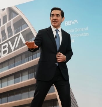BBVA avisa de que si el Gobierno veta la fusión con Sabadell [...]