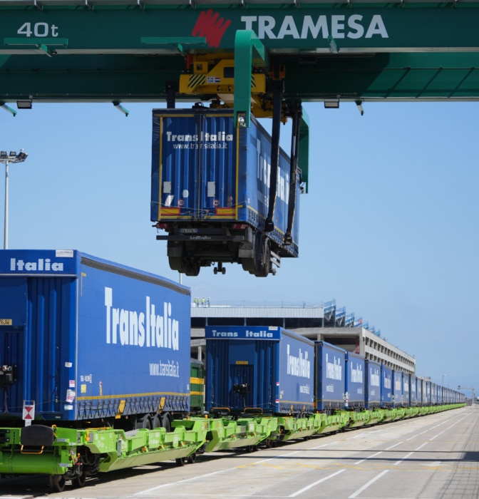 El déficit comercial con China crece un 86% en seis años
