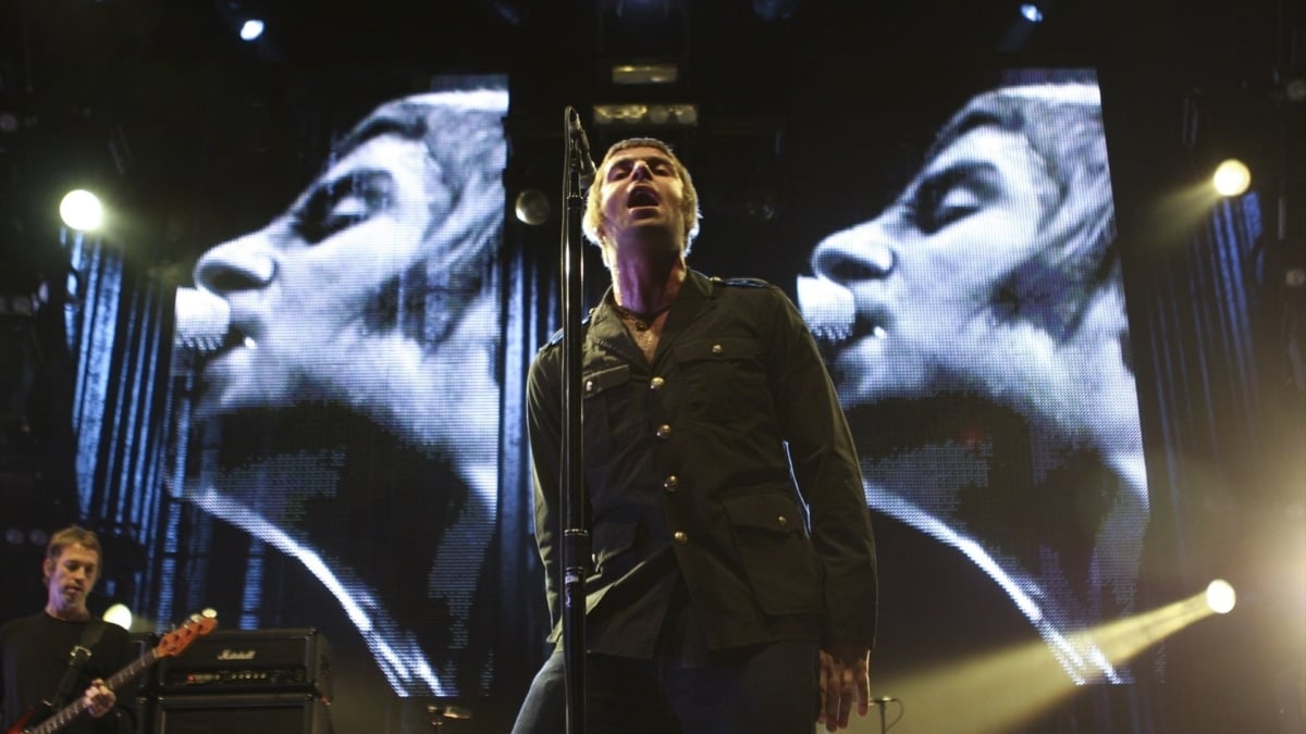 Oasis, "conmocionado y entristecido" tras la muerte de un fan durante un concierto