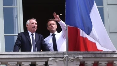 Francia afronta un otoño al rojo vivo con un primer ministro agonizante y una huelga general