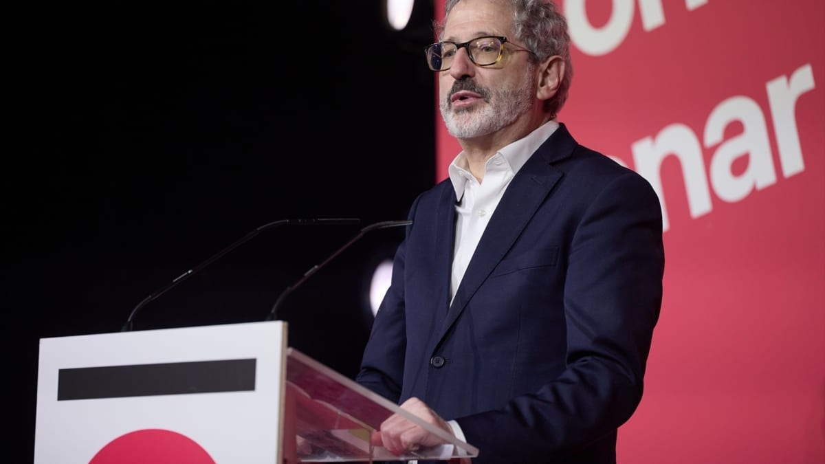 Dimite Carlos Martín, uno de los coordinadores de Sumar, por motivos de salud