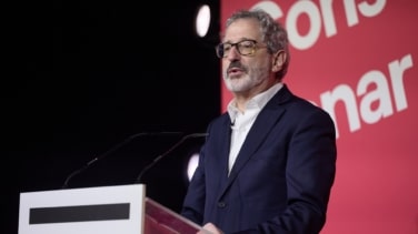 Dimite Carlos Martín, uno de los coordinadores de Sumar, por motivos de salud