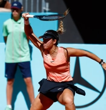 Jessica Bouzas remonta ante Ito y logra sus primeros octavos en un [...]