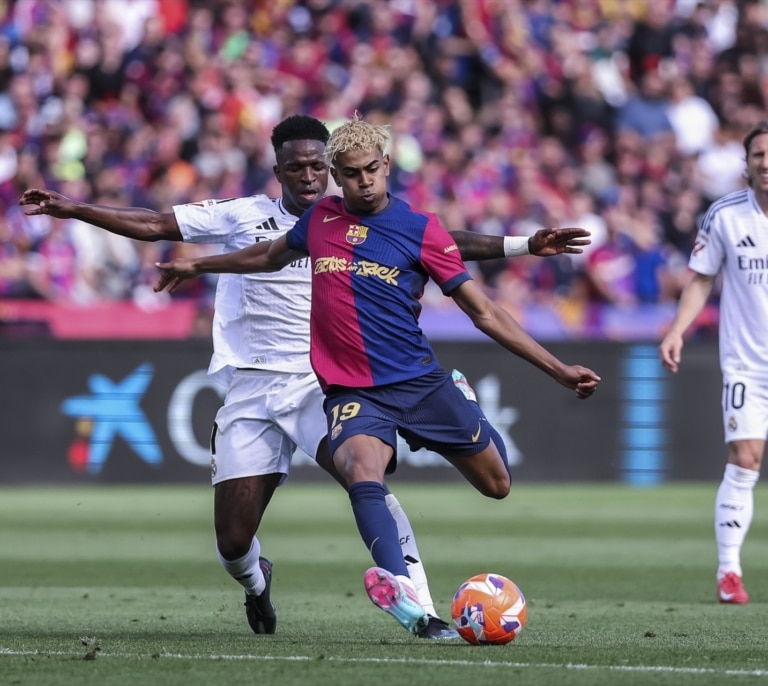 Las novedades para ver el fútbol esta temporada con precios "de récord"
