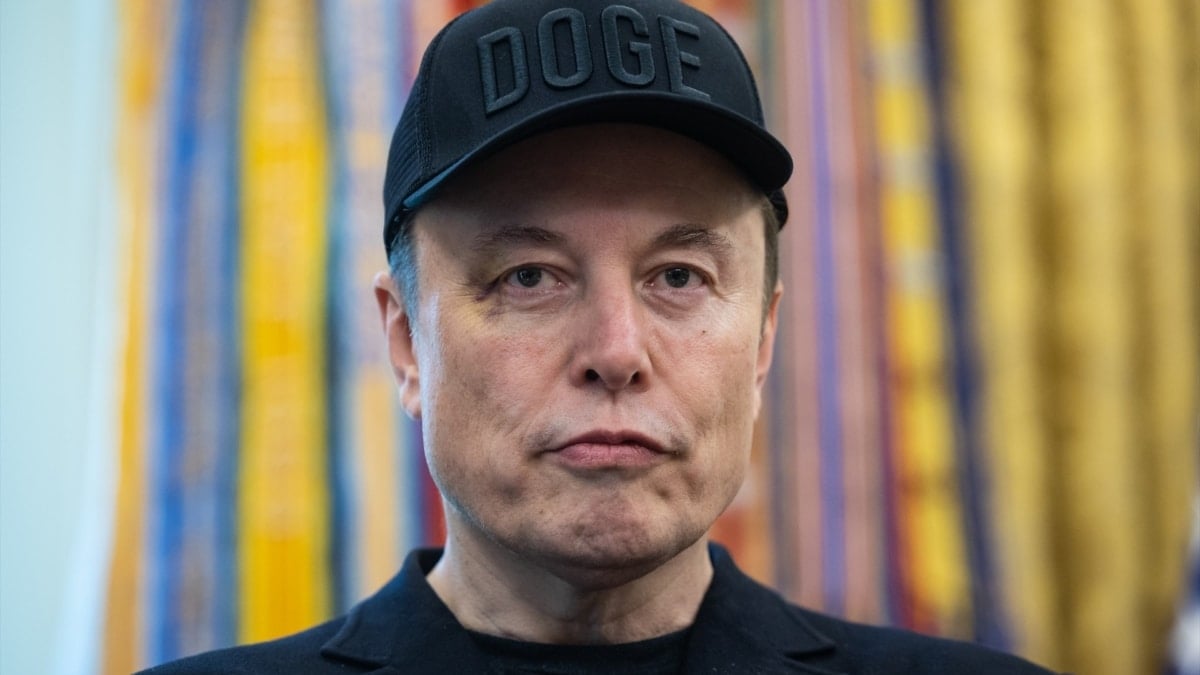 Musk y Altman se tiran los trastos a la cabeza por la IA: "Manipula X para beneficiarse a sí mismo"
