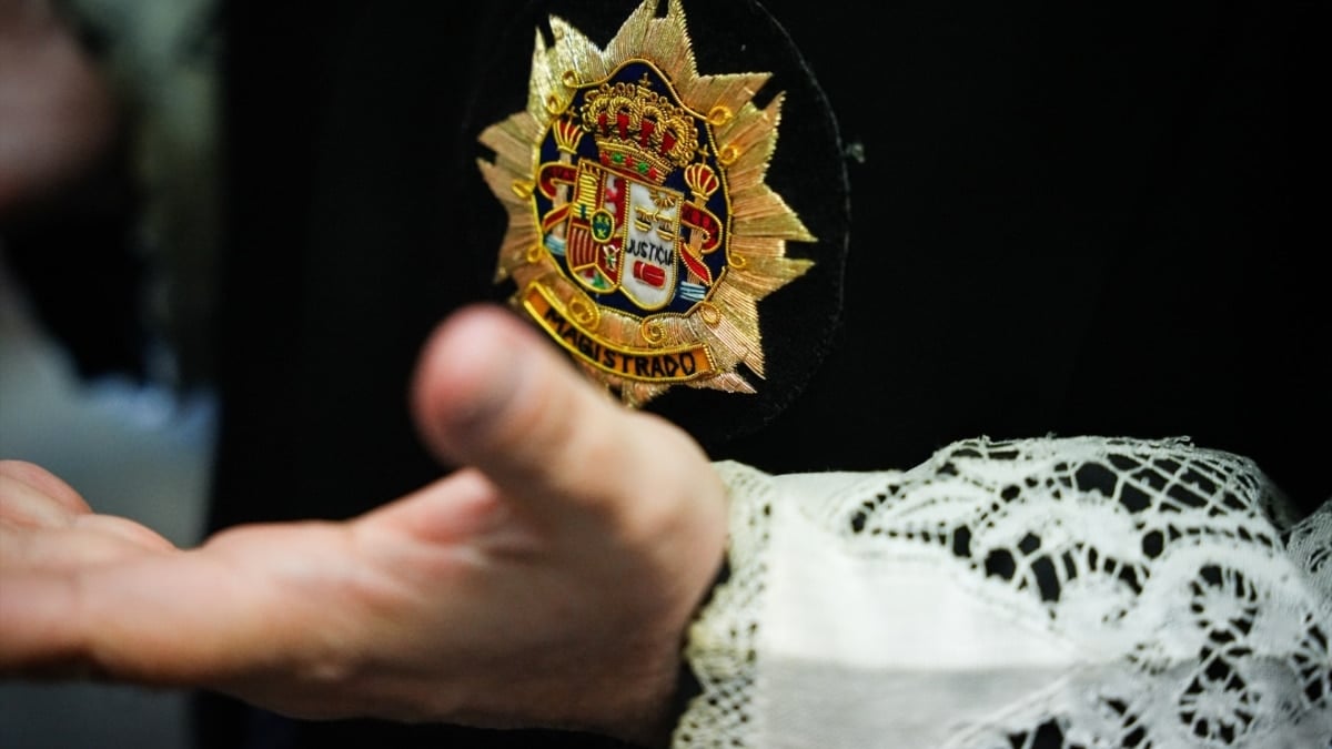 La Justicia niega la pensión de viudedad a un hombre que convivió 18 años con su pareja por no formalizar su relación