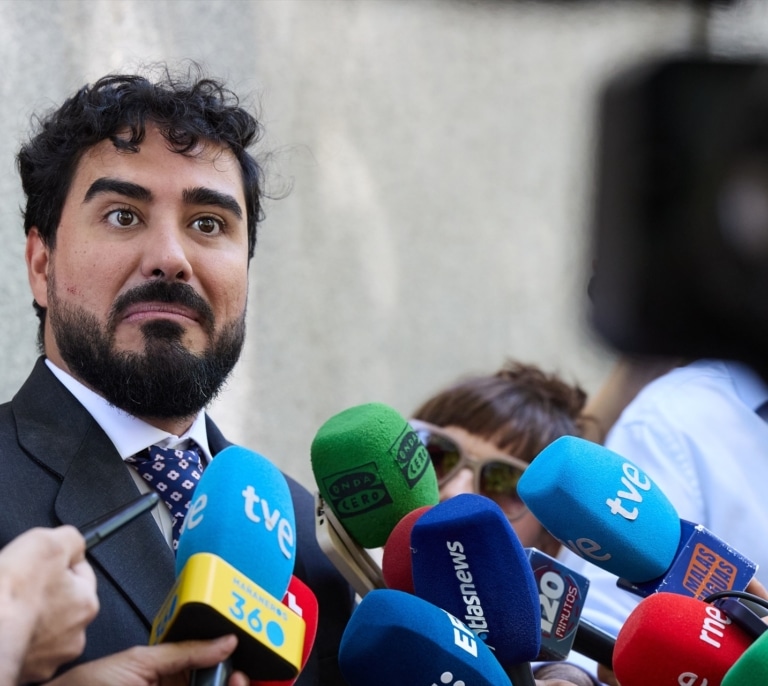 El Supremo investigará al menos seis meses más a Alvise Pérez por la presunta financiación ilegal de su partido
