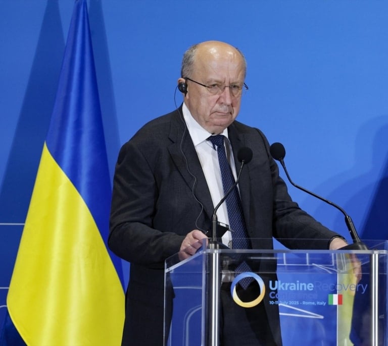 El comisario europeo de Defensa afirma que la libertad de Europa no es posible si Ucrania no es independiente: "Necesitamos aprender lecciones de la historia"