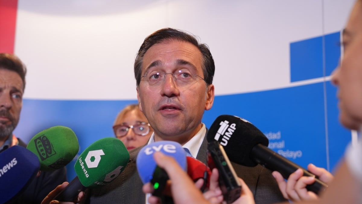 Albares acusa al PP de hacer "demagogia" con el contrato de Huawei y pide "no alarmar": "La seguridad está garantizada"
