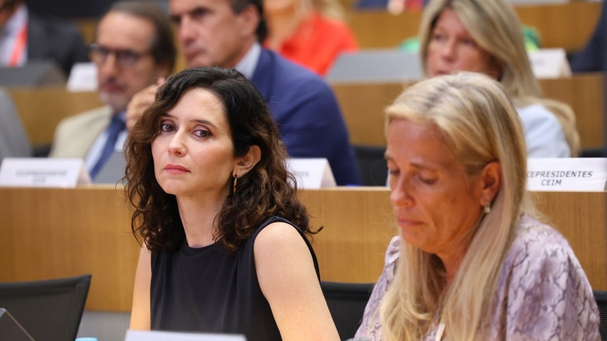 El Gobierno de Ayuso advierte de medidas contra la "financiación singular bilateral" de Cataluña