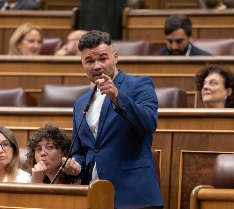 Sumar considera la propuesta de izquierda plurinacional de Rufián como un "órdago"