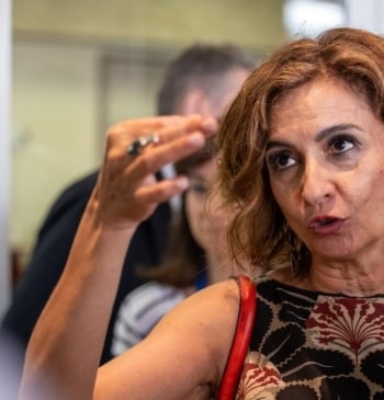 Montero asegura que el Gobierno presentará su proyecto de nuevos Presupuestos: "Rotundamente [...]