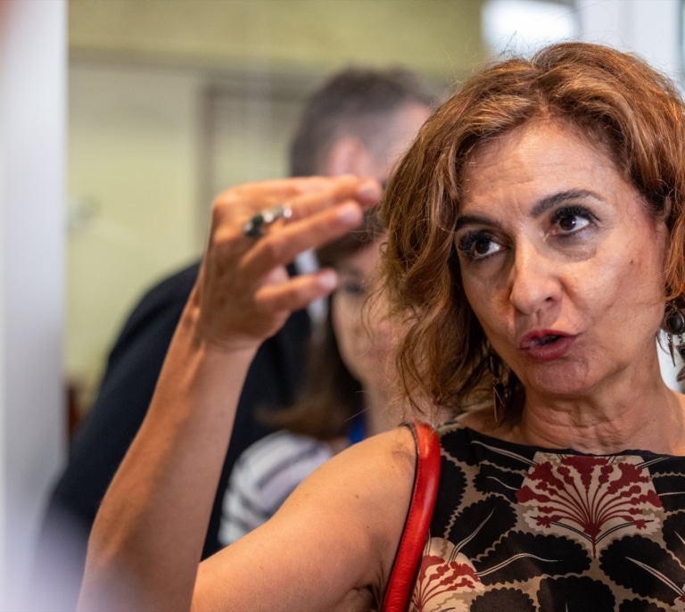 Montero asegura que el Gobierno presentará su proyecto de nuevos Presupuestos: "Rotundamente sí"