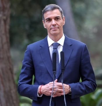 La jueza acepta que Sánchez se persone como acusación en la causa [...]