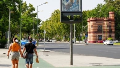 La AEMET emite un aviso especial en ocho comunidades ante la ola de calor extrema