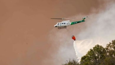 El incendio en Tarifa obliga a evacuar a 1.500 personas mientras continúa el aviso por emergencia 1