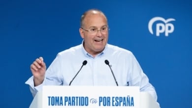 Tellado vuelve a cargar contra la directora general de Protección Civil calificándola de "hooligan del PSOE"