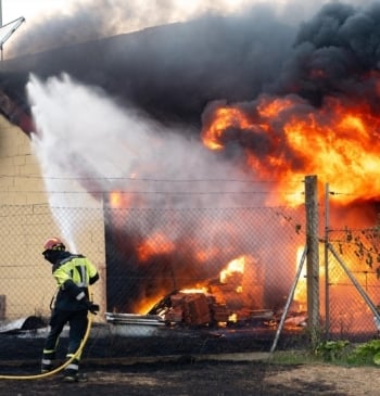 Suben a ocho los pueblos desalojados en Zamora por dos incendios de [...]