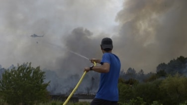 Muere un voluntario que trabajada en la extinción de un fuego en León